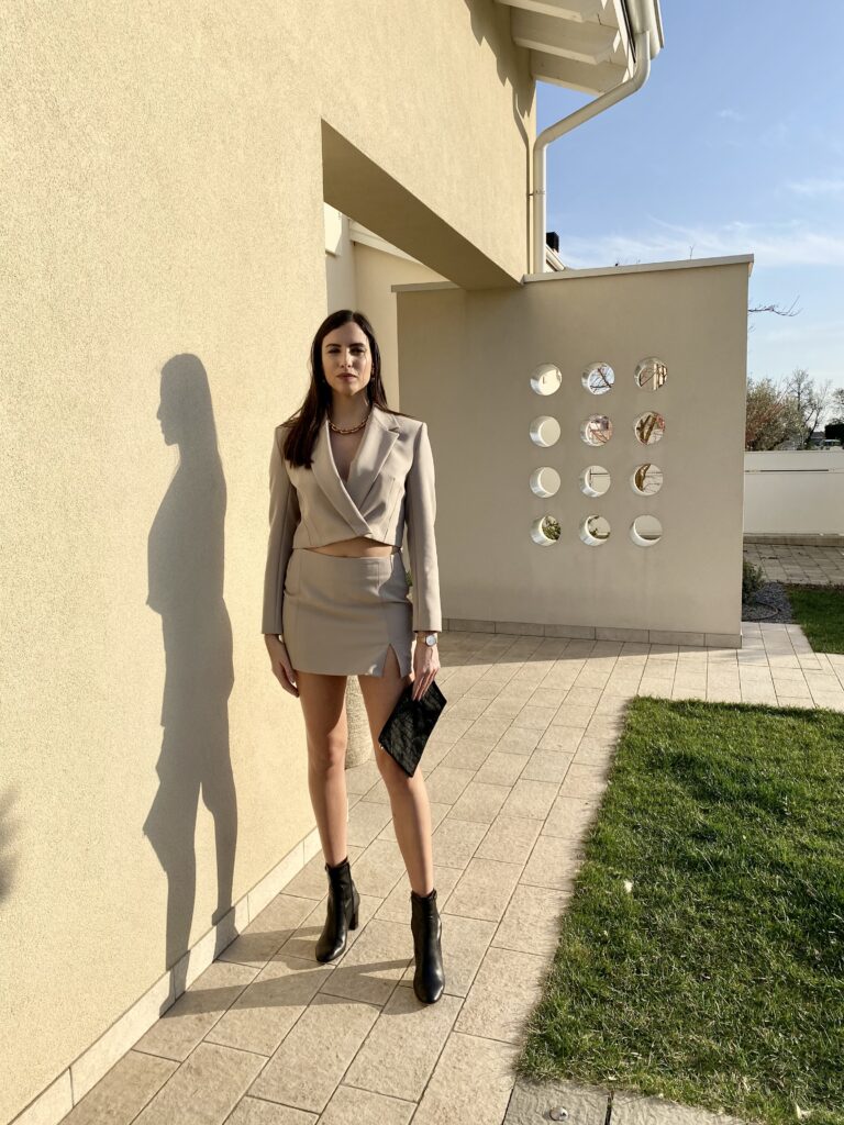 milano fashion week tall look