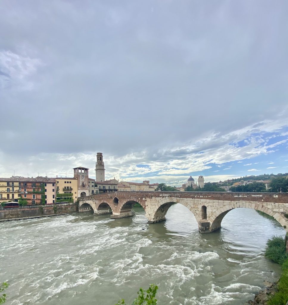 ponte pietra